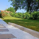 Prisca * Nedeščina