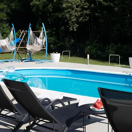 Familiy Prisca With Private Pool Near Rabac, Istria